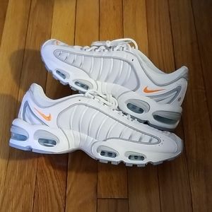 🆕️ Nike Air Max Tailwind IV SE